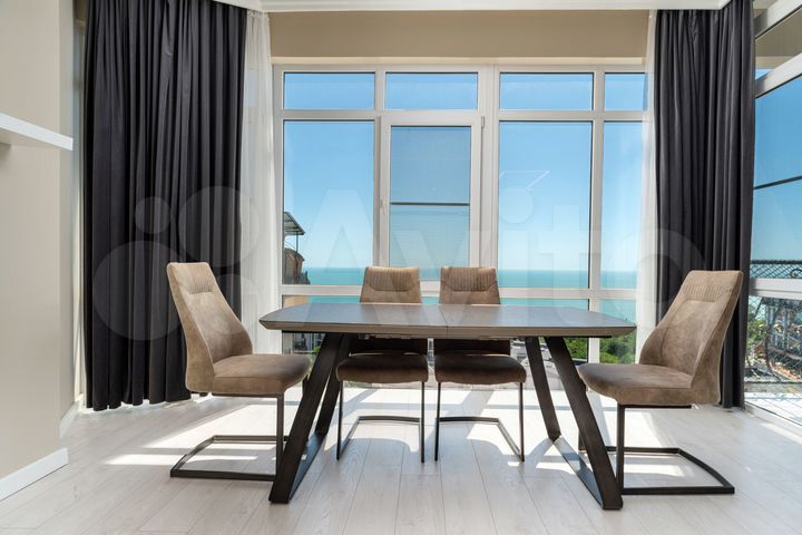 4-к. квартира, 126 м², 3/5 эт.