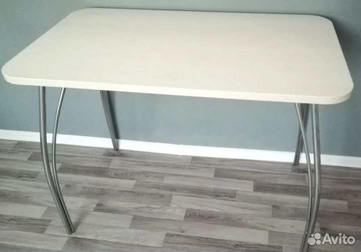 Стол обеденный новый