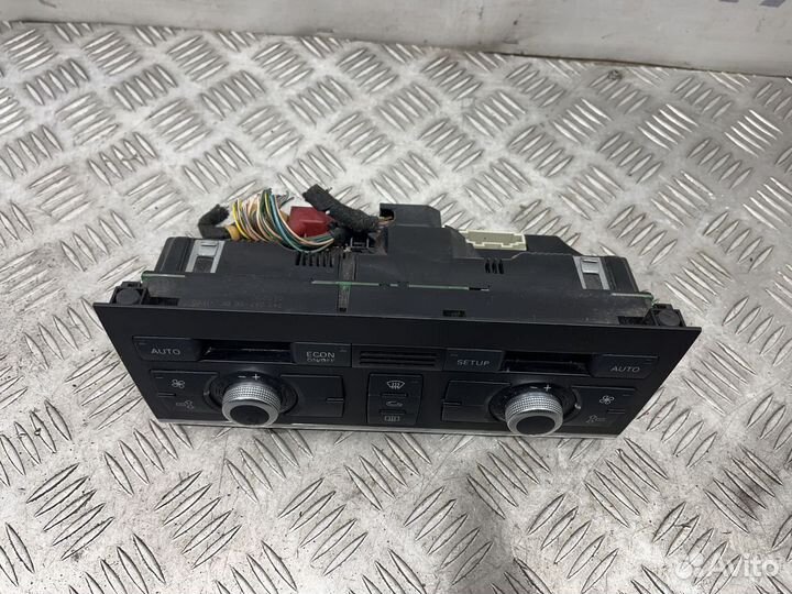 Блок управления климатической установкой Audi Q7