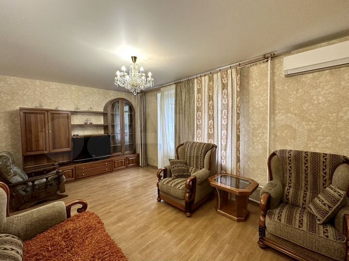 3-к. квартира, 65 м², 4/12 эт.