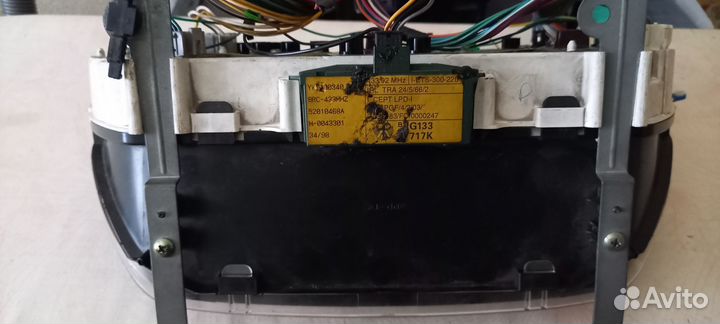 Щиток приборов Ланд Ровер Фрилендер 1,дизель