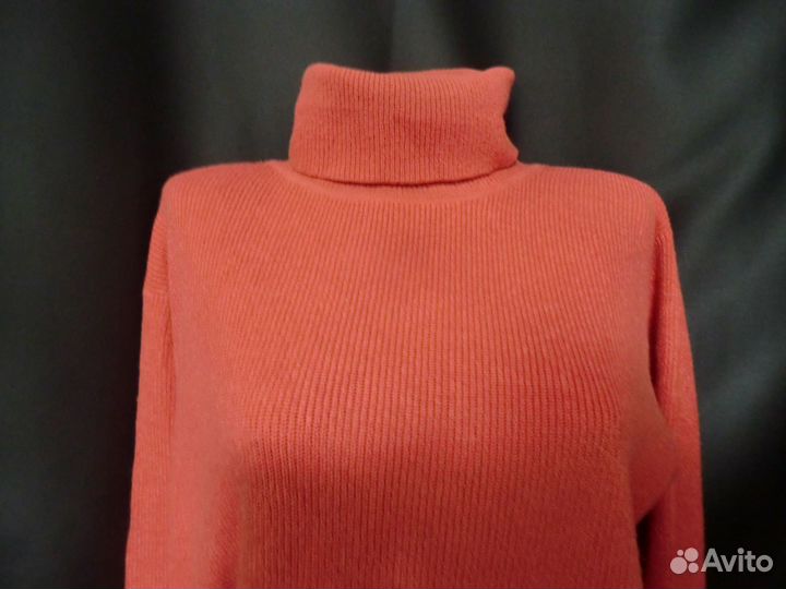 Теплая кофточка 52-54 р-р