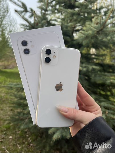 iPhone 11, 64 ГБ