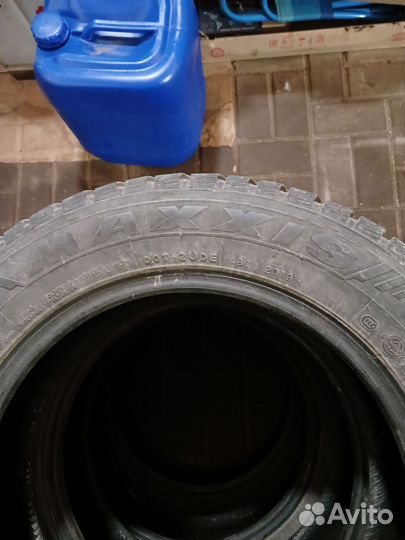 Maxxis ArcticTrekker NP3 185/65 R15