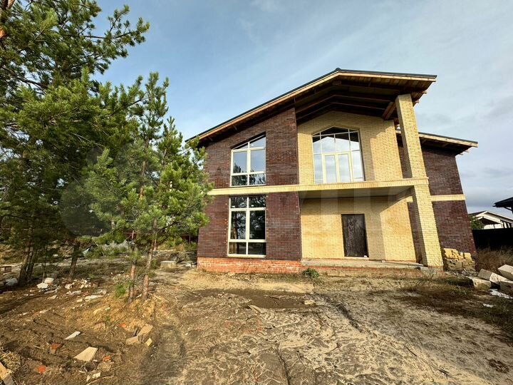 Дом 257,9 м² на участке 12,4 сот.