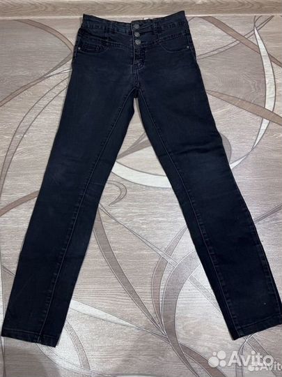 Джинсы женские