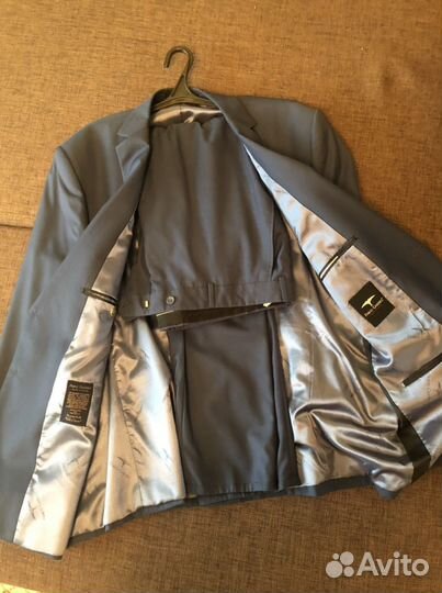 Мужской костюм Fabio Cassel синий б/у