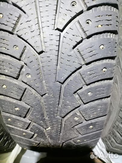 Nokian Tyres Hakkapeliitta 5 SUV 225/65 R17 106T