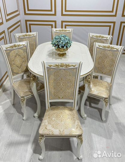 Столы и стулья