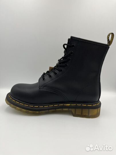 Ботинки Dr. Martens 1460 Smooth Leather