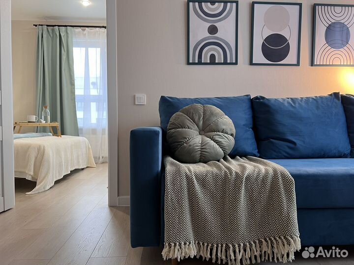 Покрывало и декоратиная подушка