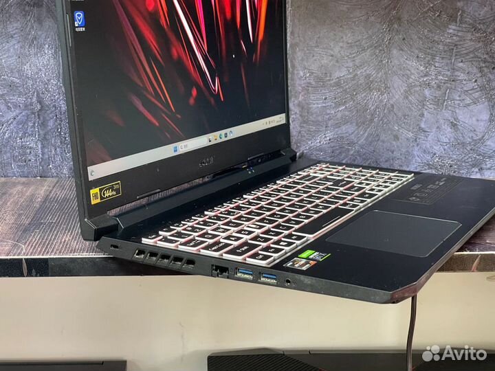 Acer Nitro 5 15.6 AMD Ryzen 7 5800H