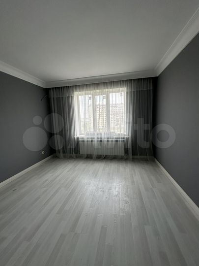 2-к. квартира, 82 м², 3/5 эт.