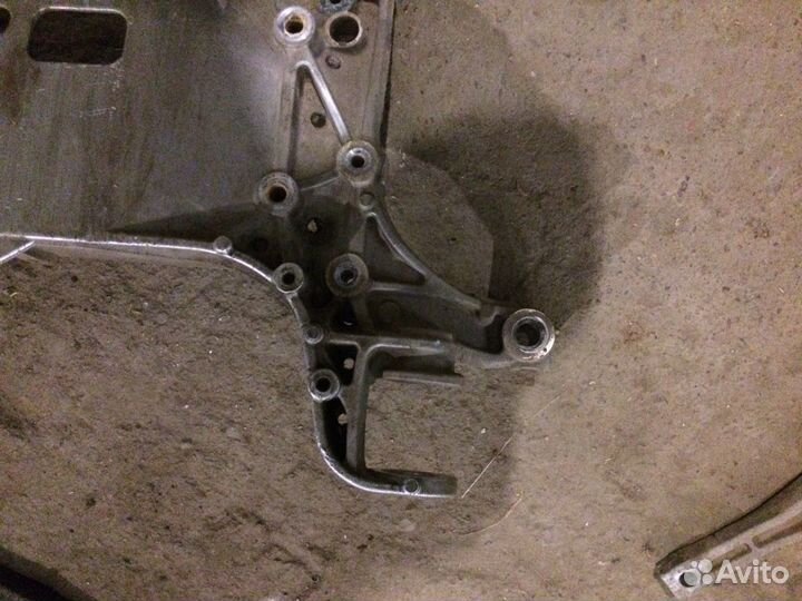 Подрамник передний Volkswagen Tiguan фольцваген ти