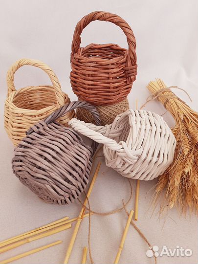 Корзина плетеная