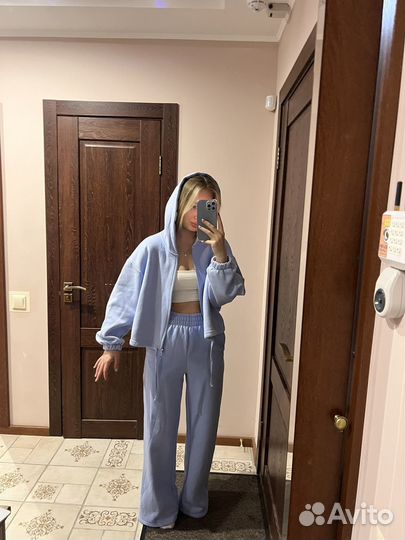 Комплект костюм листать