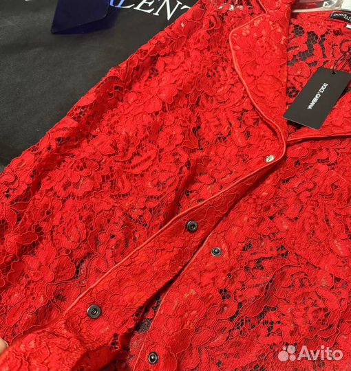 Стильный женский костюм