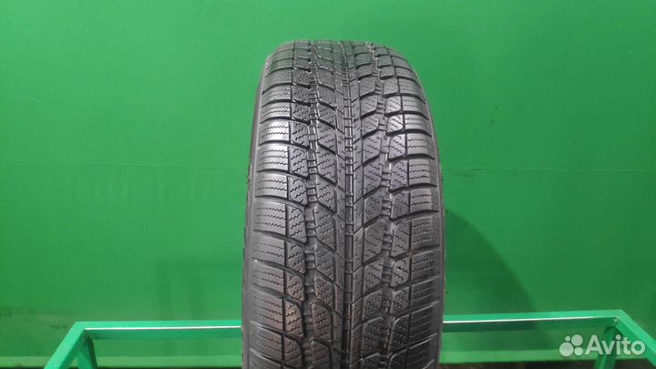 Sunny SN3830 215/60 R17 96H