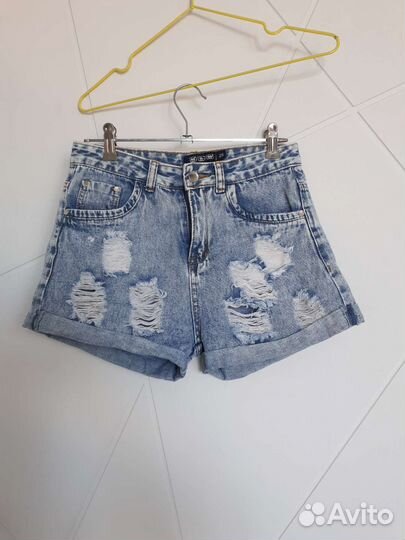 Джинсовые шорты
