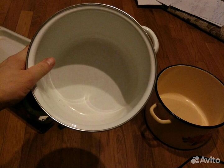 Набор кастрюль и Лотков