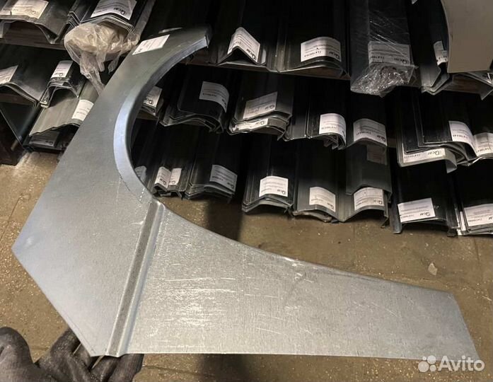 Арка правая Ford Freestar, Mercury Monterey 2003-2