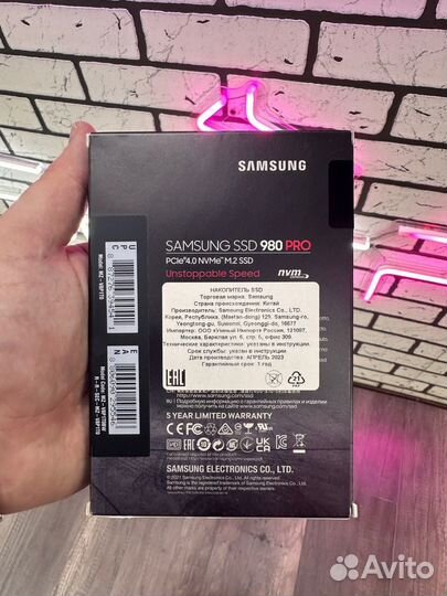 SSD Samsung 980 PRO 1 тб MZ-V8P1T0BW