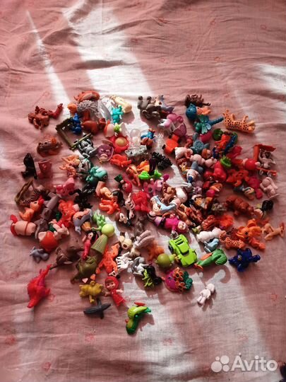 Игрушки из киндер сюрприза пакетом