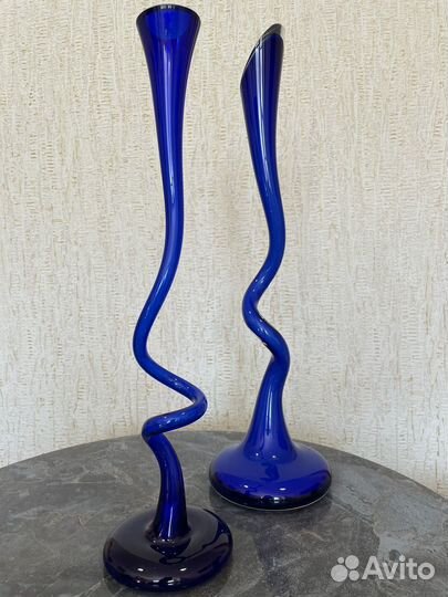 Вазы из цветного стекла