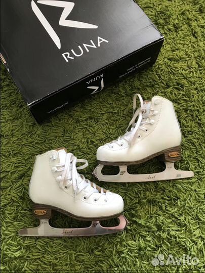 Фигурные детские коньки Runa