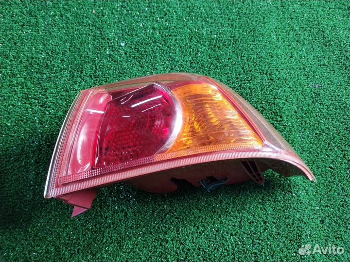 Стоп-сигнал правый Mitsubishi Galant Fortis 4B11