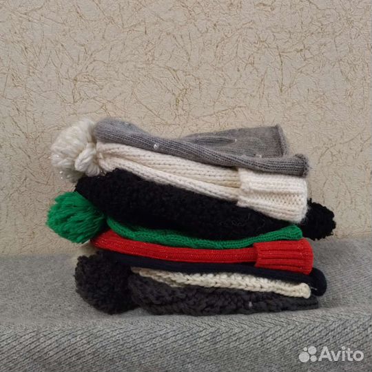 Женская шапка