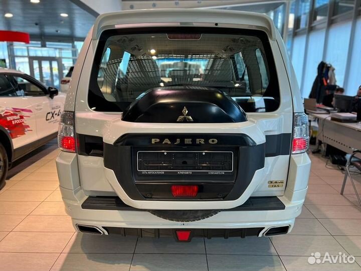 Mitsubishi Pajero 3.8 AT, 2019