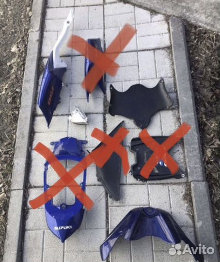 Пластик поворотник Suzuki GSX-R 600-750 K8