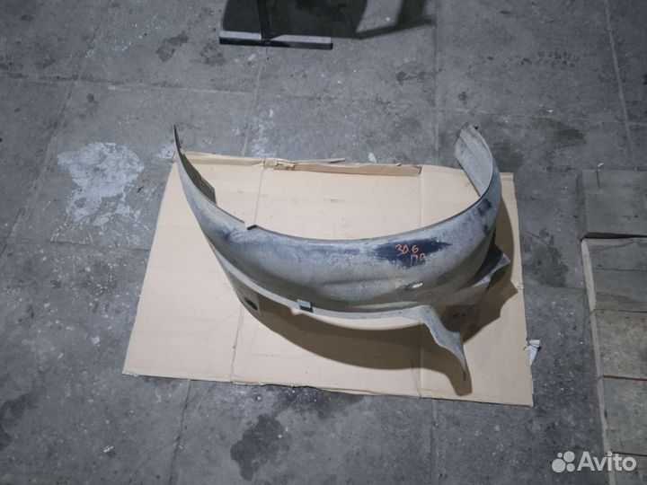 Подкрылок передний правый Peugeot 306 Пежо 306