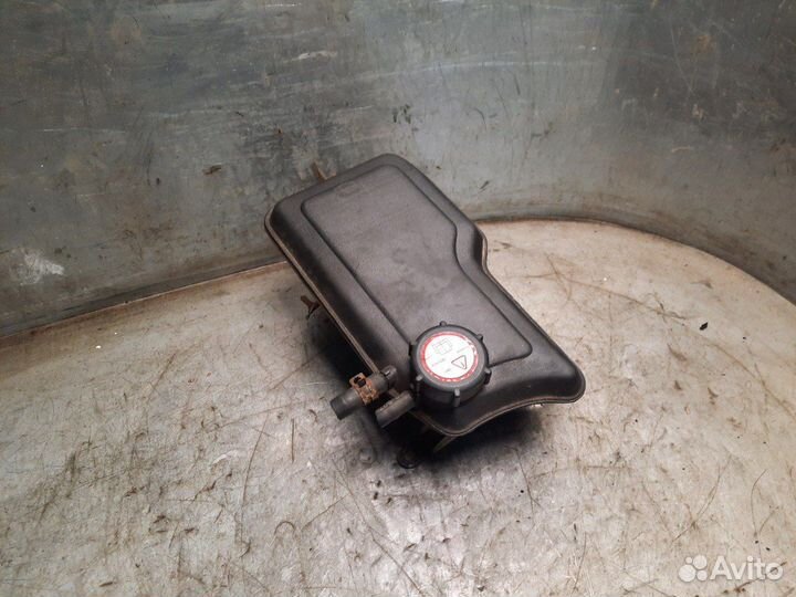 Scorpio 94-98 Бачок гидроусилителя омывателя