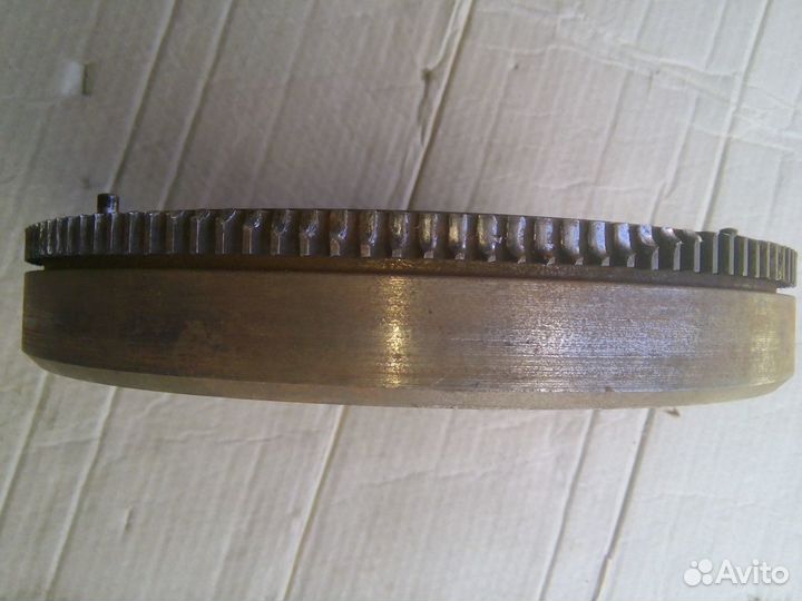 Маховик VW Passat B3 1.8 дв RP