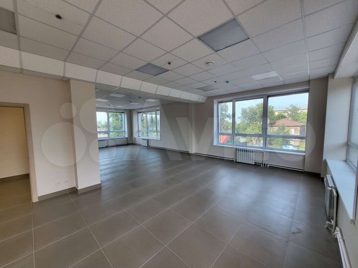 Свободного назначения, 1373 м²