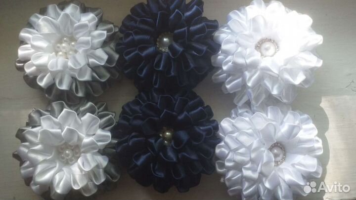 Школьные банты