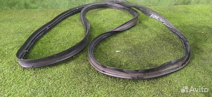 Уплотнение багажника Audi A4 B8 cdnc 2011