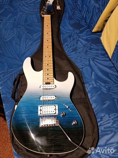 Электрогитара