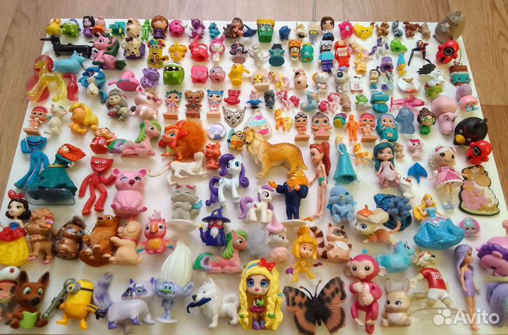 Игрушки мелкие свитбоксы киндеры