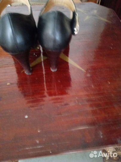 Туфли женские 37 размер новые