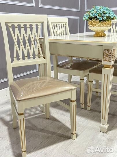 Обеденная группа стол стулья