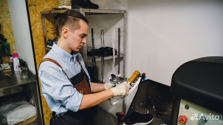 Химчистка для обуви / С реставрацией