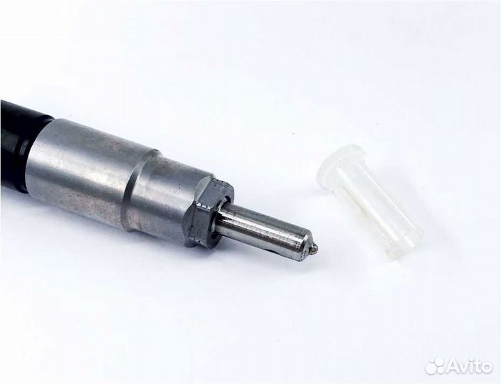 Форсунка топливная Denso 095000-555# (33800-45700)