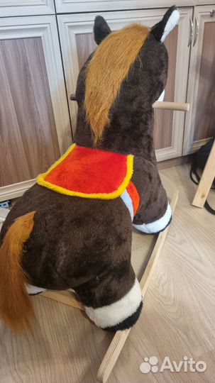 Детская лошадка качалка мягкая