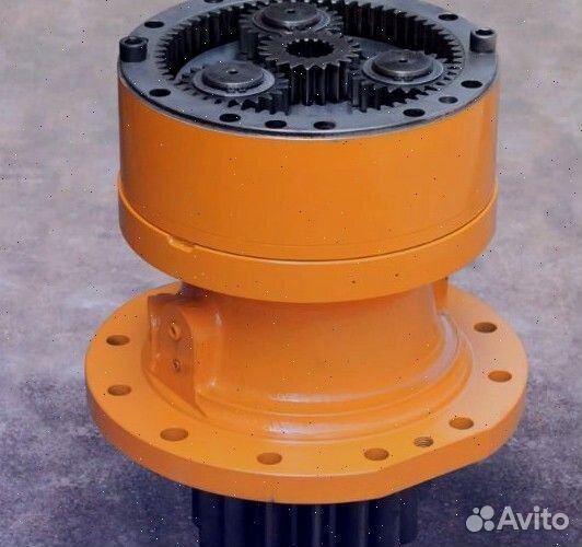 Robex 320-3 Редуктор 31QB-10140 / R450-7
