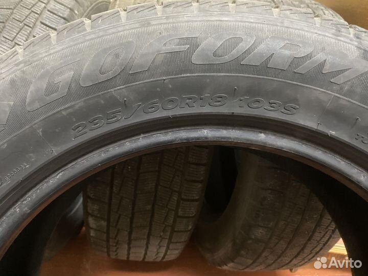 Goform W705 235/60 R18 103S