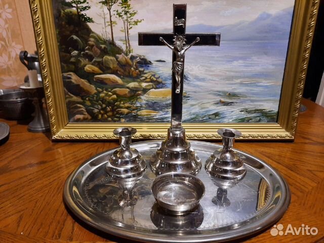 Католические предметы из Западной Германии