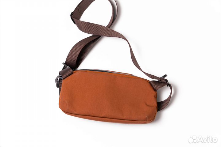 Сумка Bellroy Venture Ready Sling 2.5L (Bronze)